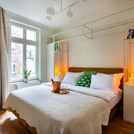 Canvas House Fragola Apartments - Heart Of Kazimierz Krakow Exterior photo