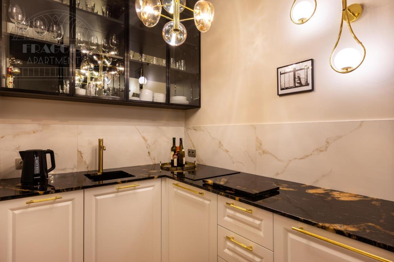 Canvas House Fragola - Heart Of Kazimierz Apartment