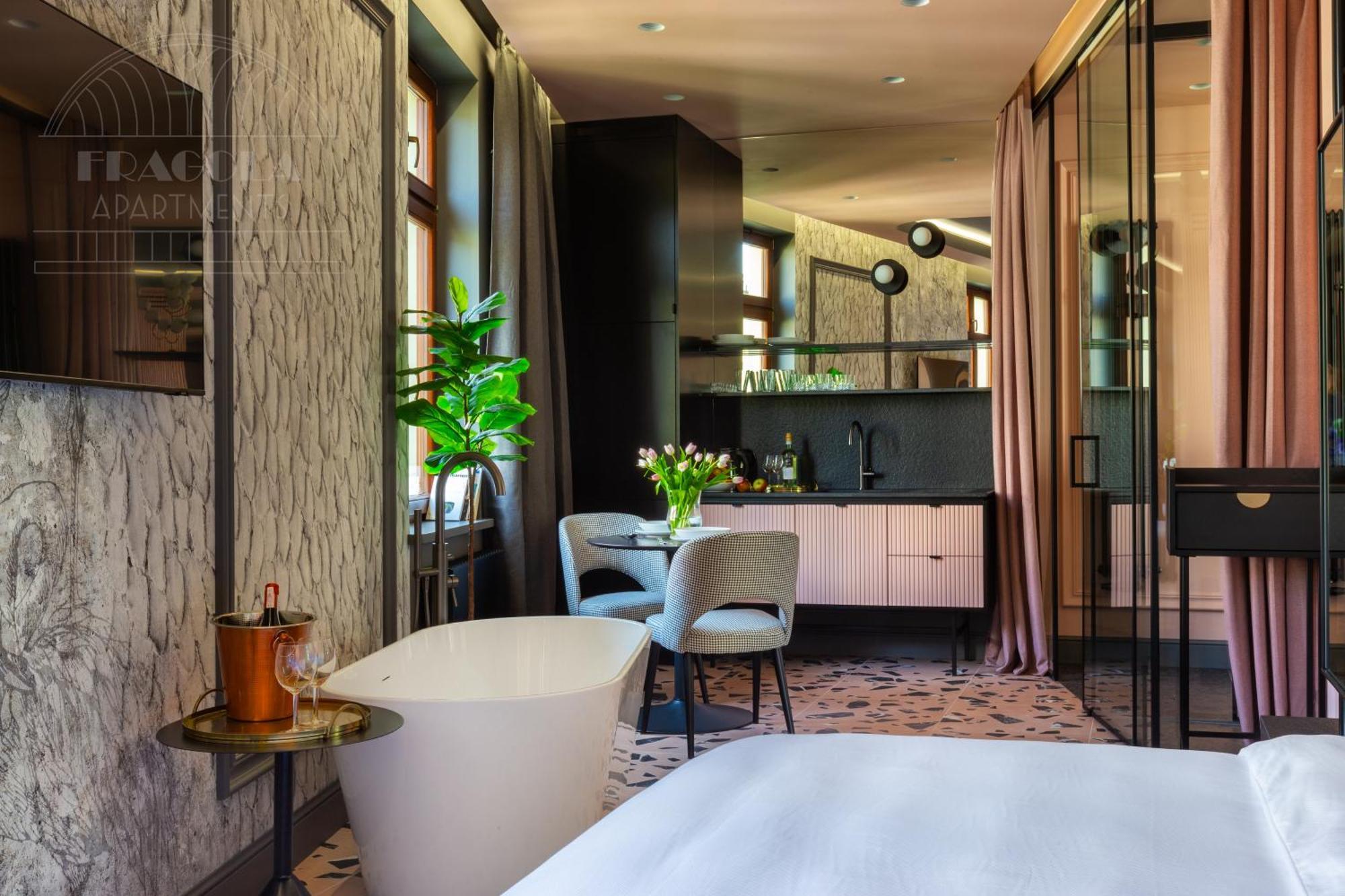 Canvas House Fragola - Heart Of Kazimierz Apartment *
